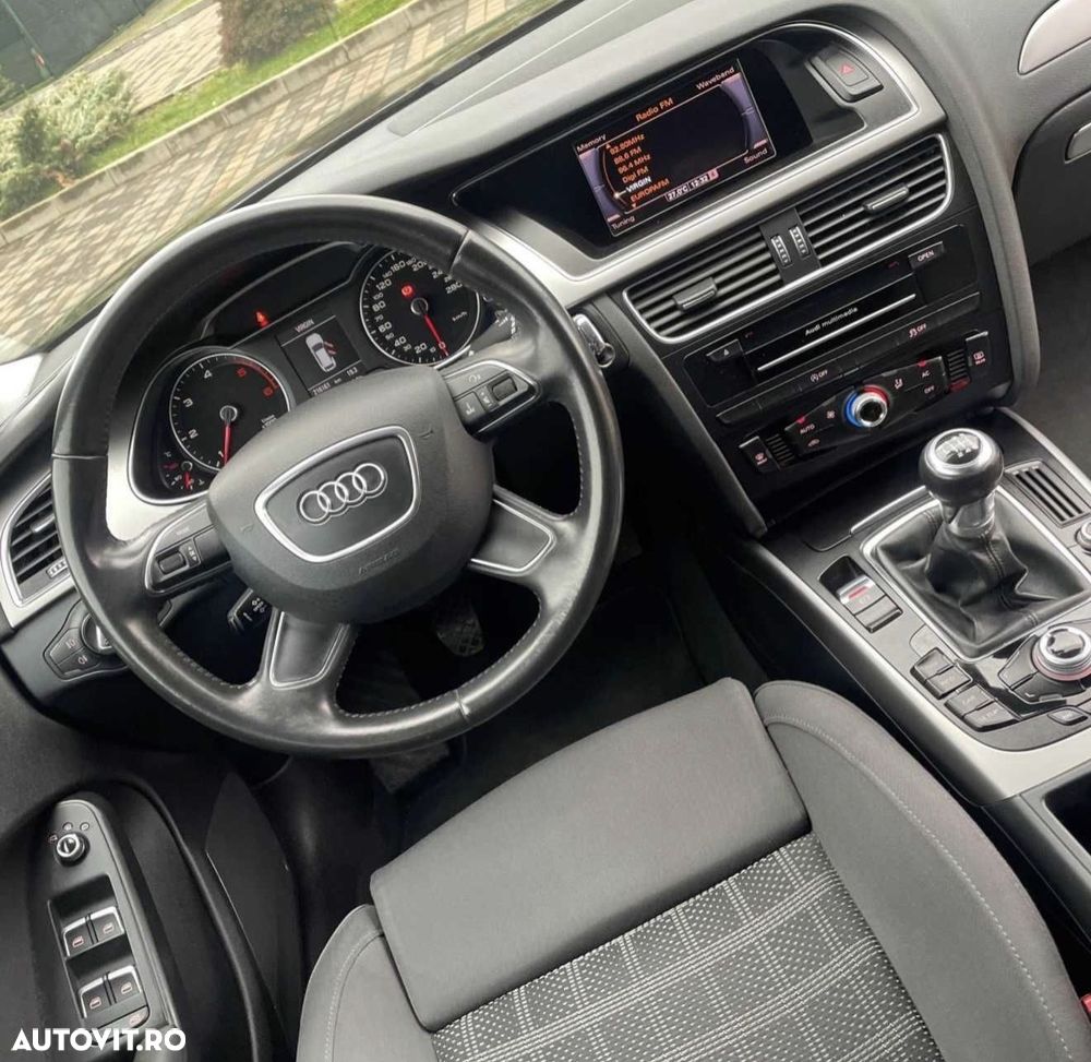 Audi A4 2.0 TDI e DPF Ambiente - 3