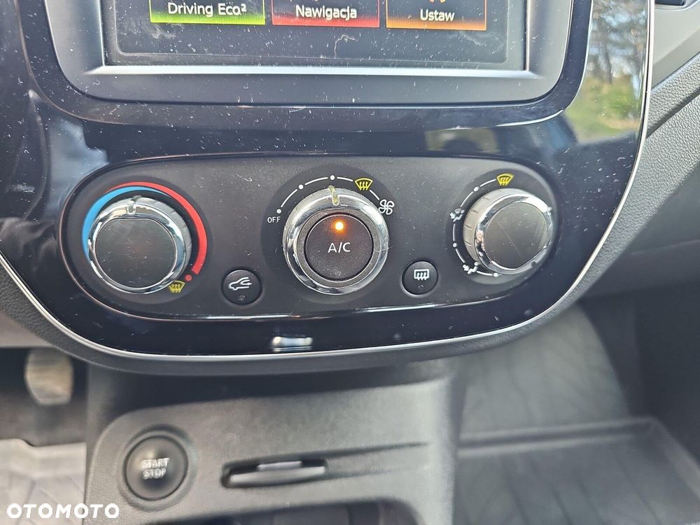 Renault Captur - 23