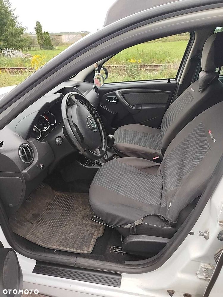 Dacia Duster - 5
