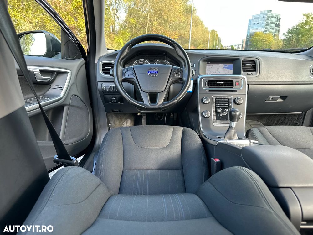 Volvo V60 D2 ECO Start-Stop Kinetic - 17