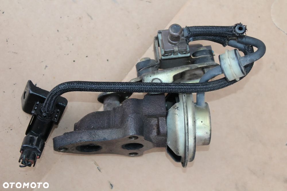 ZAWÓR EGR TOYOTA COROLLA VERSO I E12 2.0 D4D 1CD 25620-27070 - 6