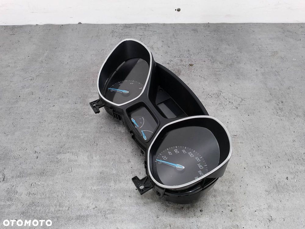 LICZNIK FORD FOCUS III BM5T-1089-CL 1.6 TDCI - 7