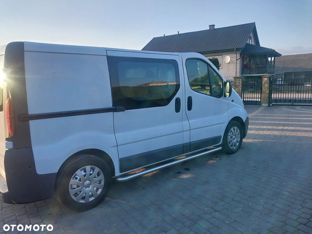 Opel vivaro - 3