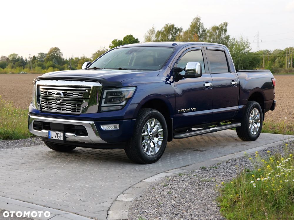 Nissan Titan 2020 photo 2
