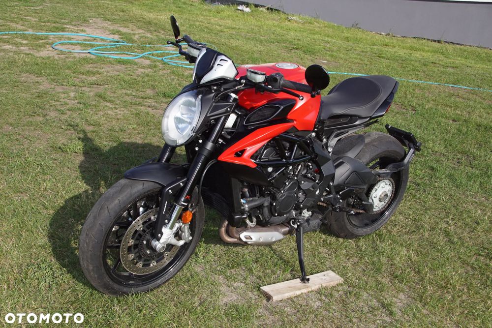MV AGUSTA Dragster - 2