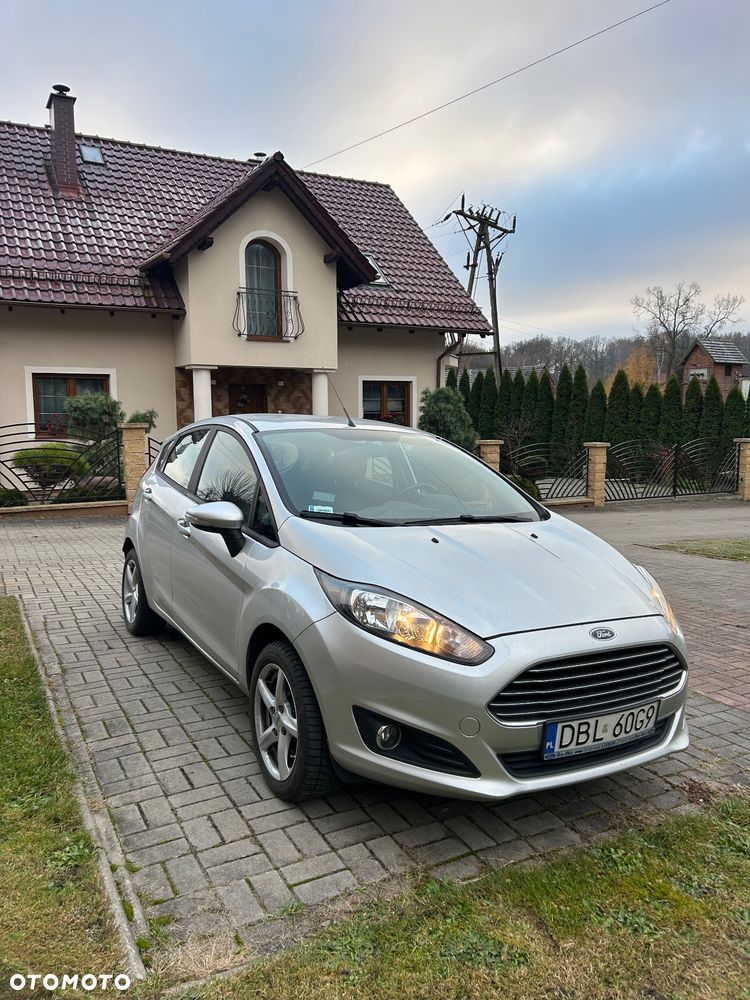Ford Fiesta 1.4 Titanium - 2