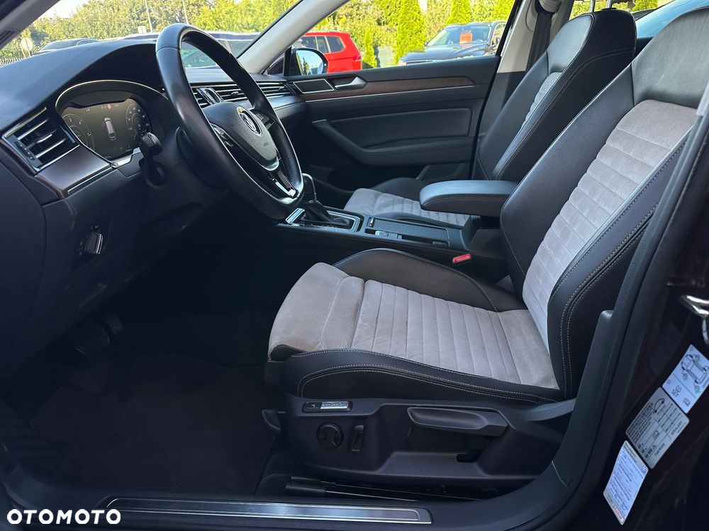 Volkswagen Passat 2.0 TDI SCR DSG Highline - 10