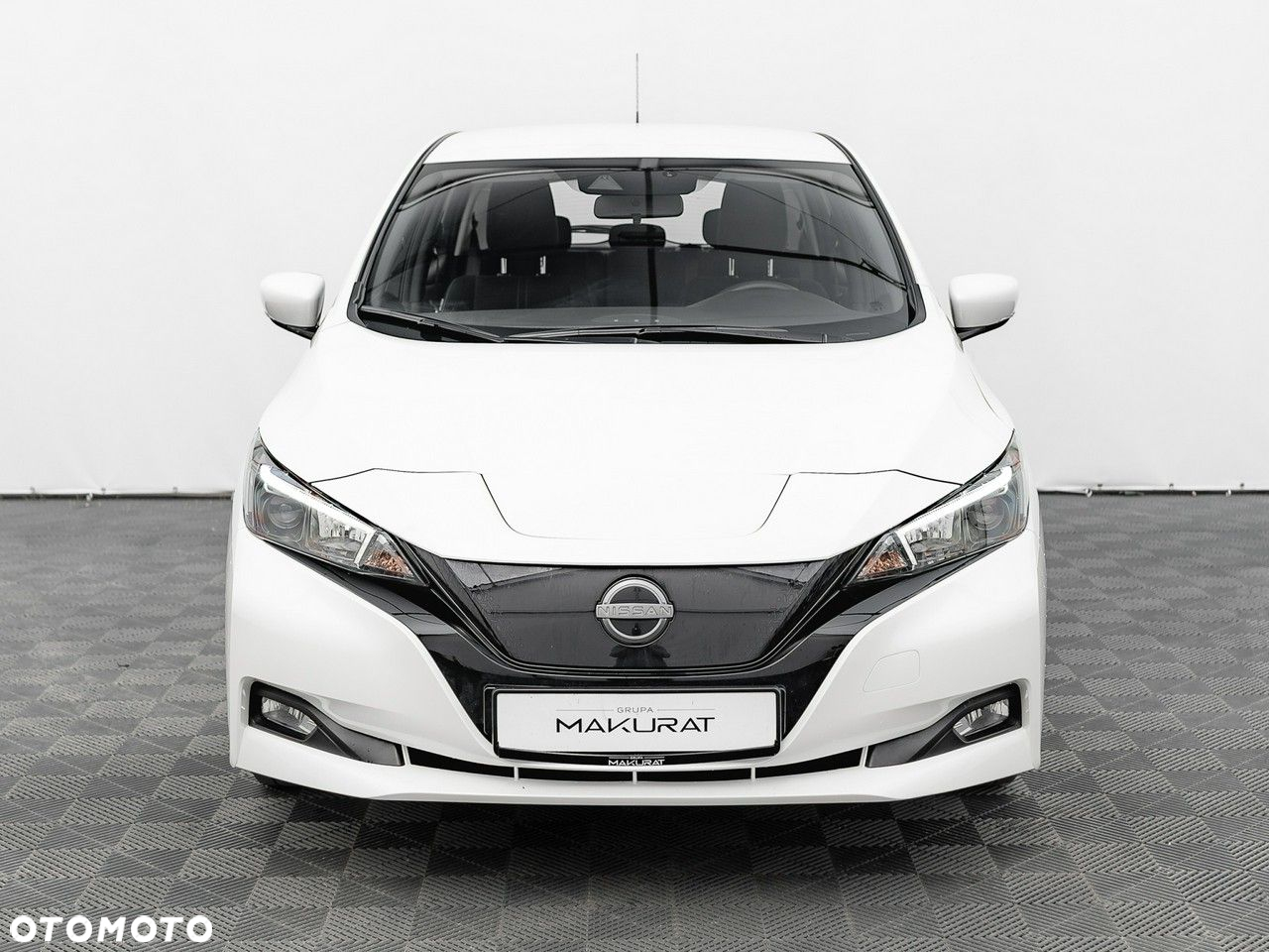 Nissan Leaf - 8