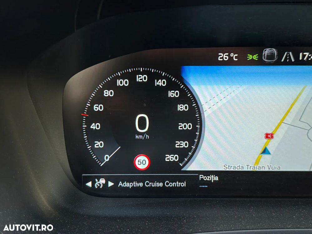 Volvo V60 D4 Momentum Pro - 29