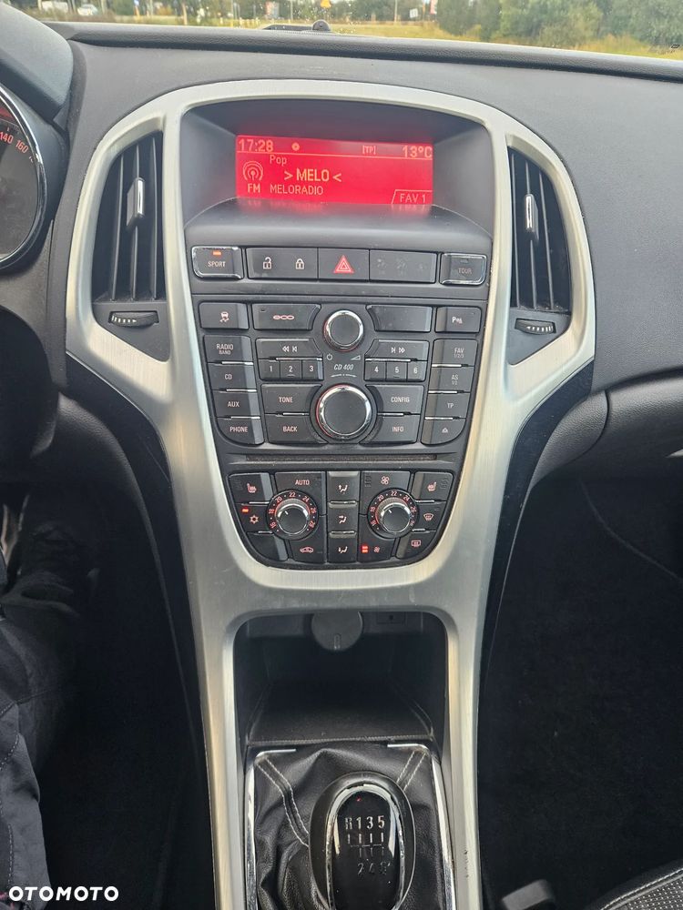 Opel Astra - 11