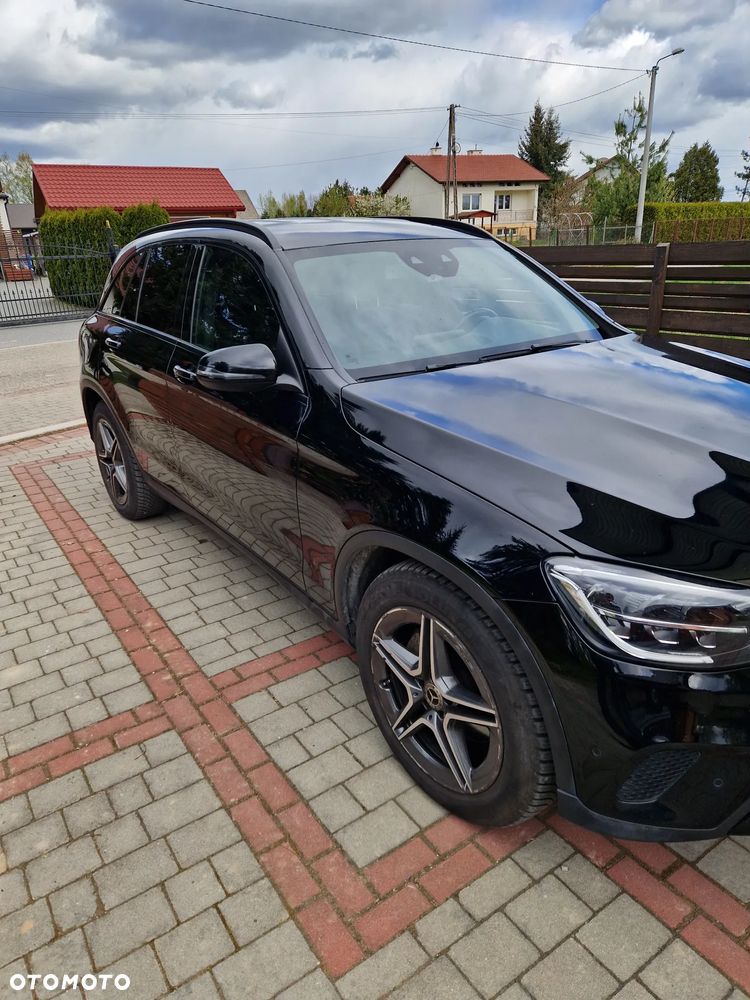 Mercedes-Benz GLC 220 d 4-Matic - 2