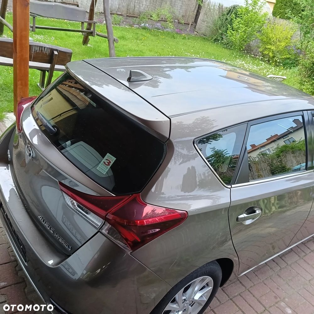 Toyota Auris 1.8 HSD Luna - 28