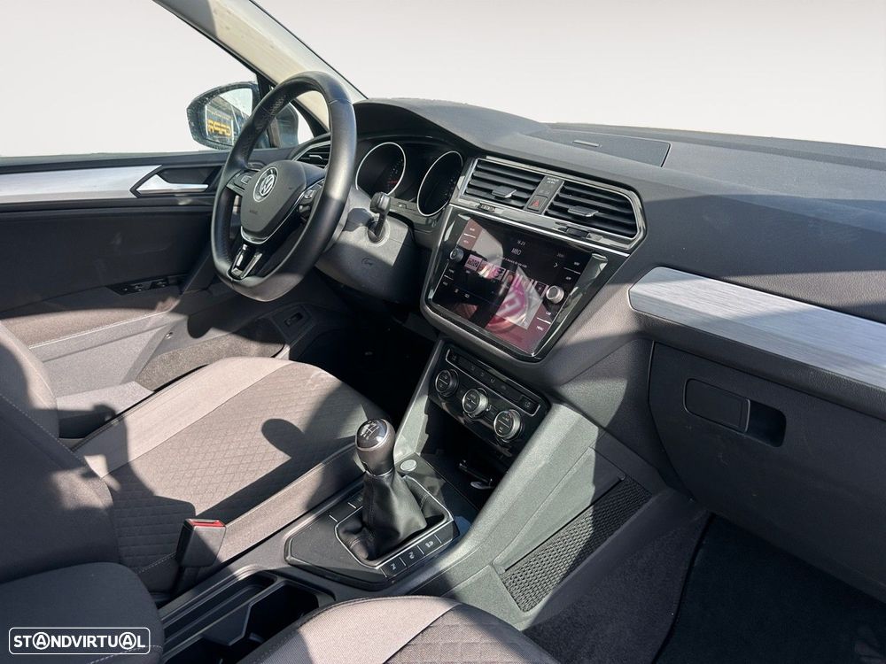 VW Tiguan 1.5 TSI Confortline - 15