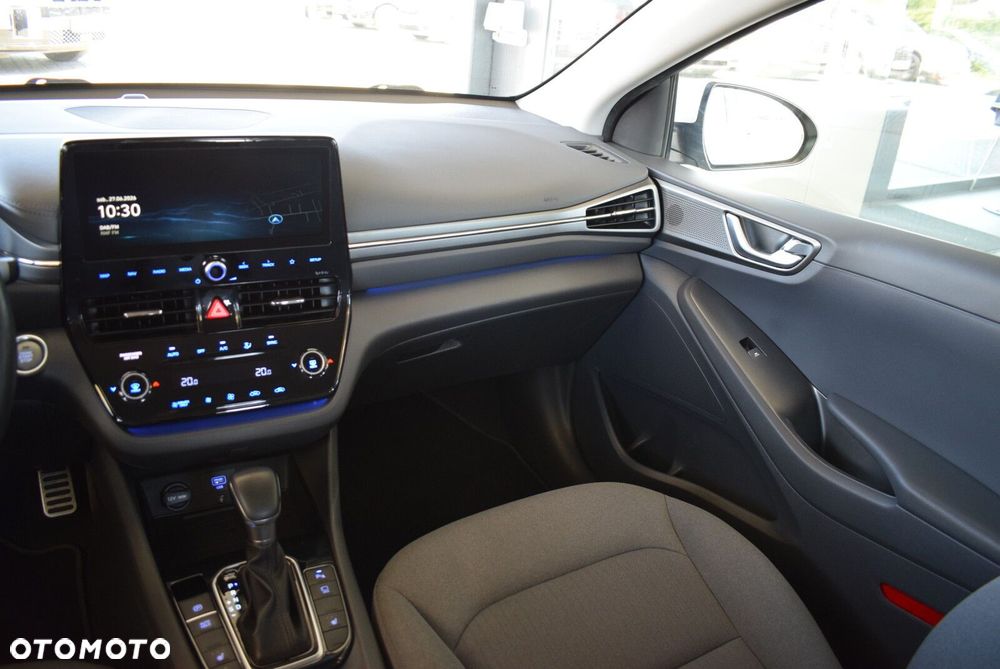 Hyundai IONIQ Hybrid Premium - 17