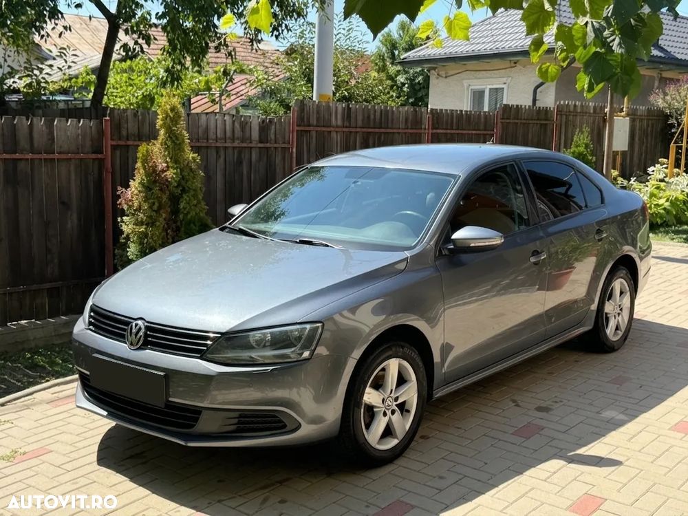 Volkswagen Jetta 1.6 TDI CR DPF Comfortline - 1