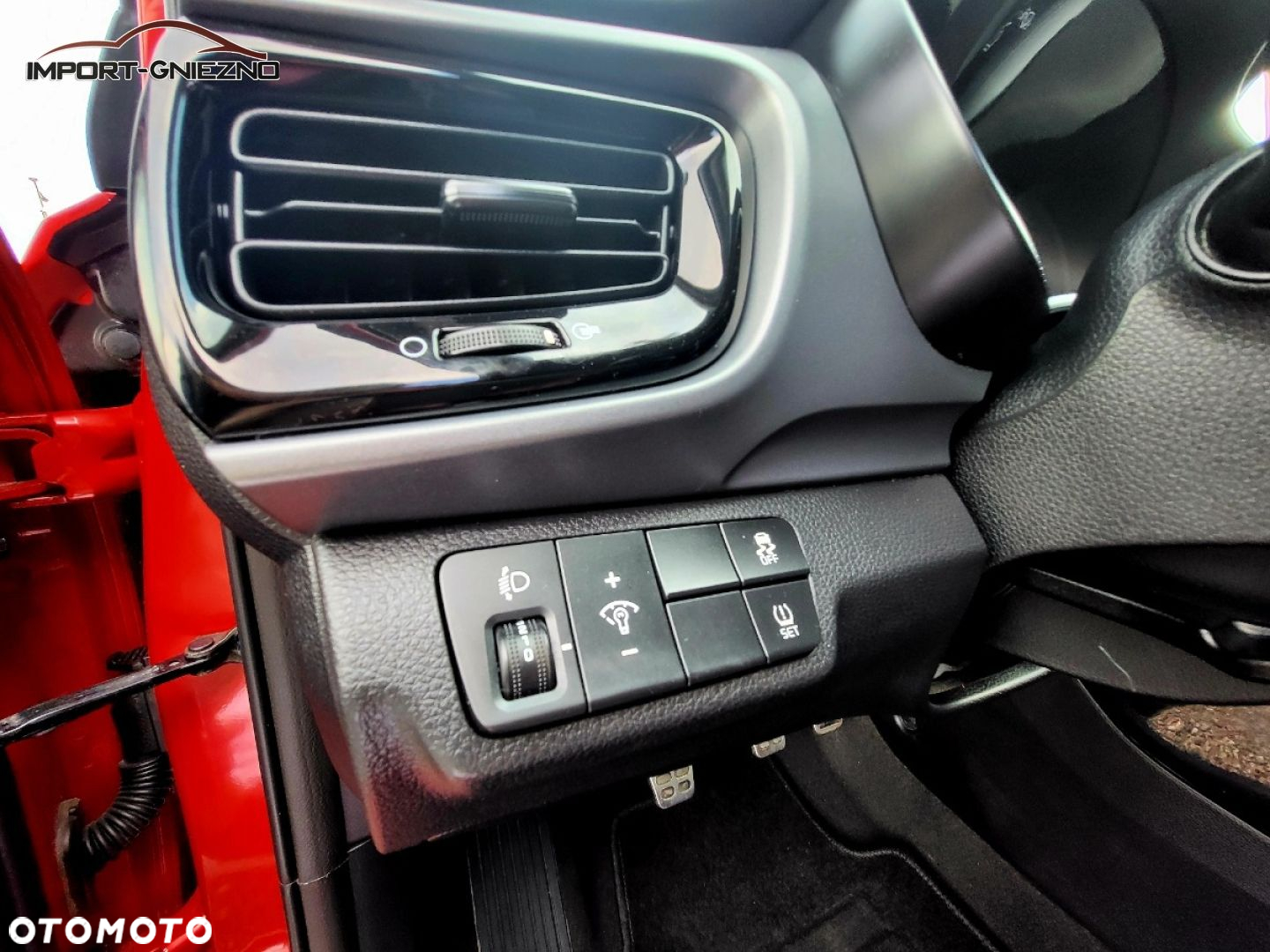 Kia Stonic - 28