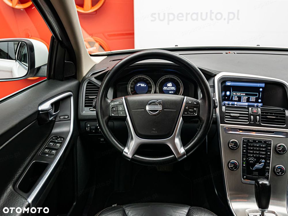 Volvo XC 60 - 13