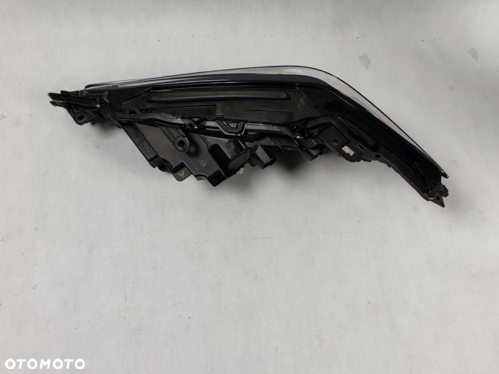 LEXUS ES gen VII 18-21r Lampa Przednia - 4