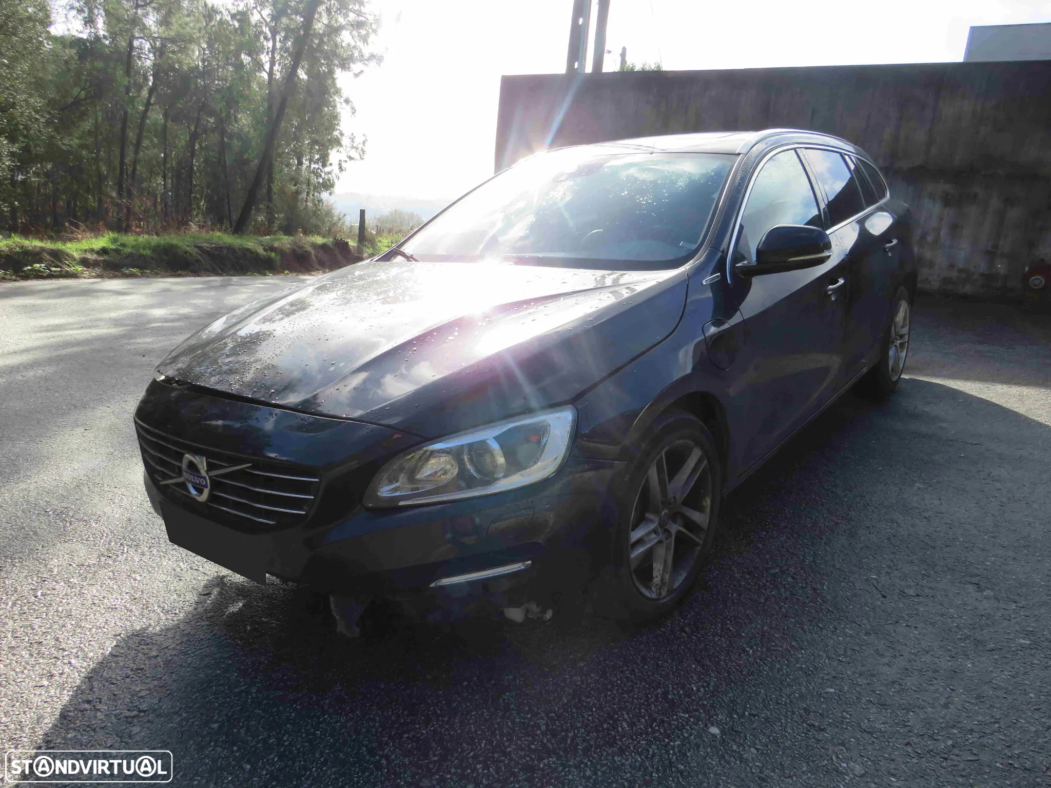 Volvo V60 I 2.4 Hybrid (280Cv) de 2014 - Peças Usadas (8717) - 2