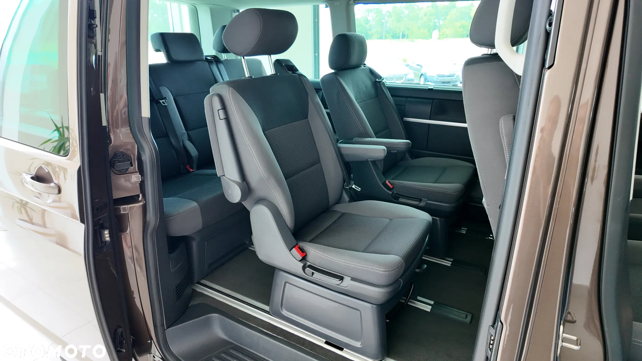 Volkswagen Multivan BiTDI L1 LIFE - 16