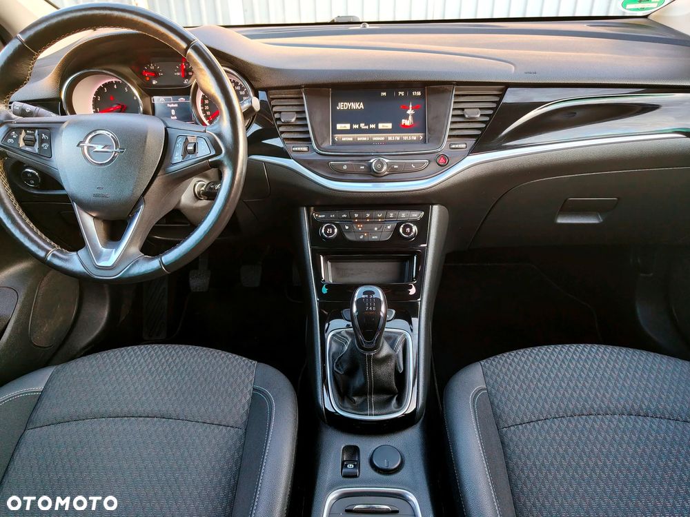 Opel Astra 1.4 Turbo Innovation - 30