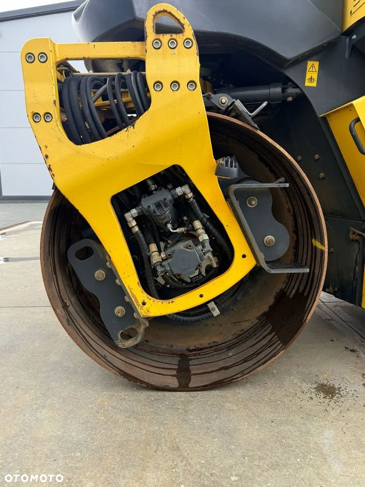 Bomag BW 154 AP-4 AM - 9
