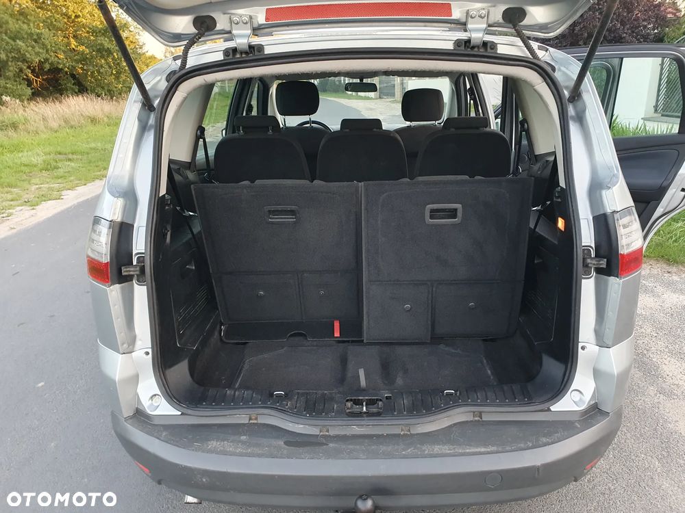 Ford S-Max 2.0 Trend - 11