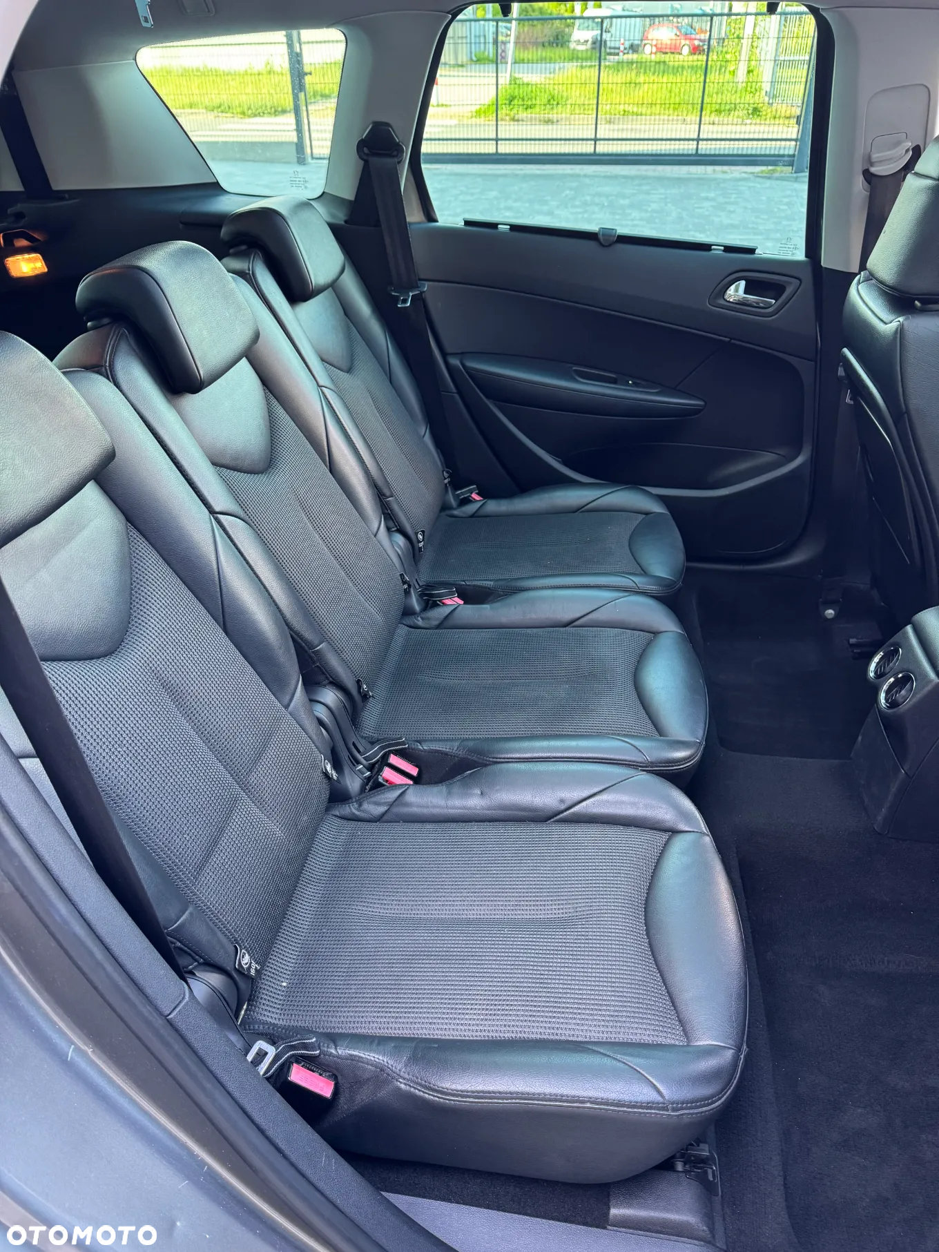 Peugeot 308 SW 175 THP Platinum - 22