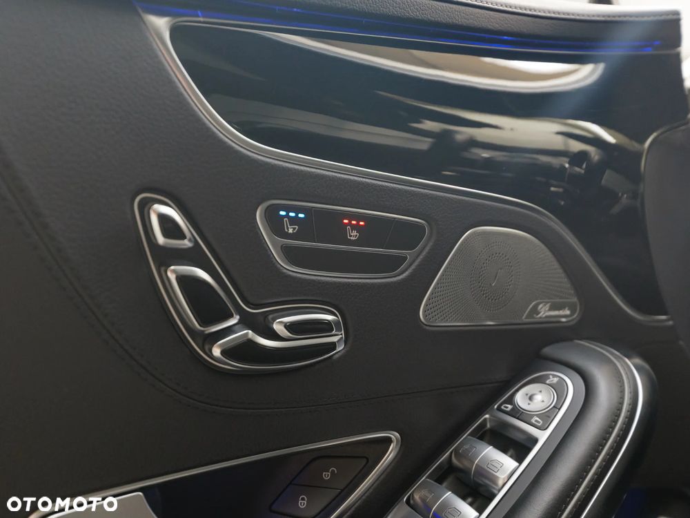 Mercedes-Benz Klasa S 400 Coupe 4-Matic 7G-TRONIC - 33