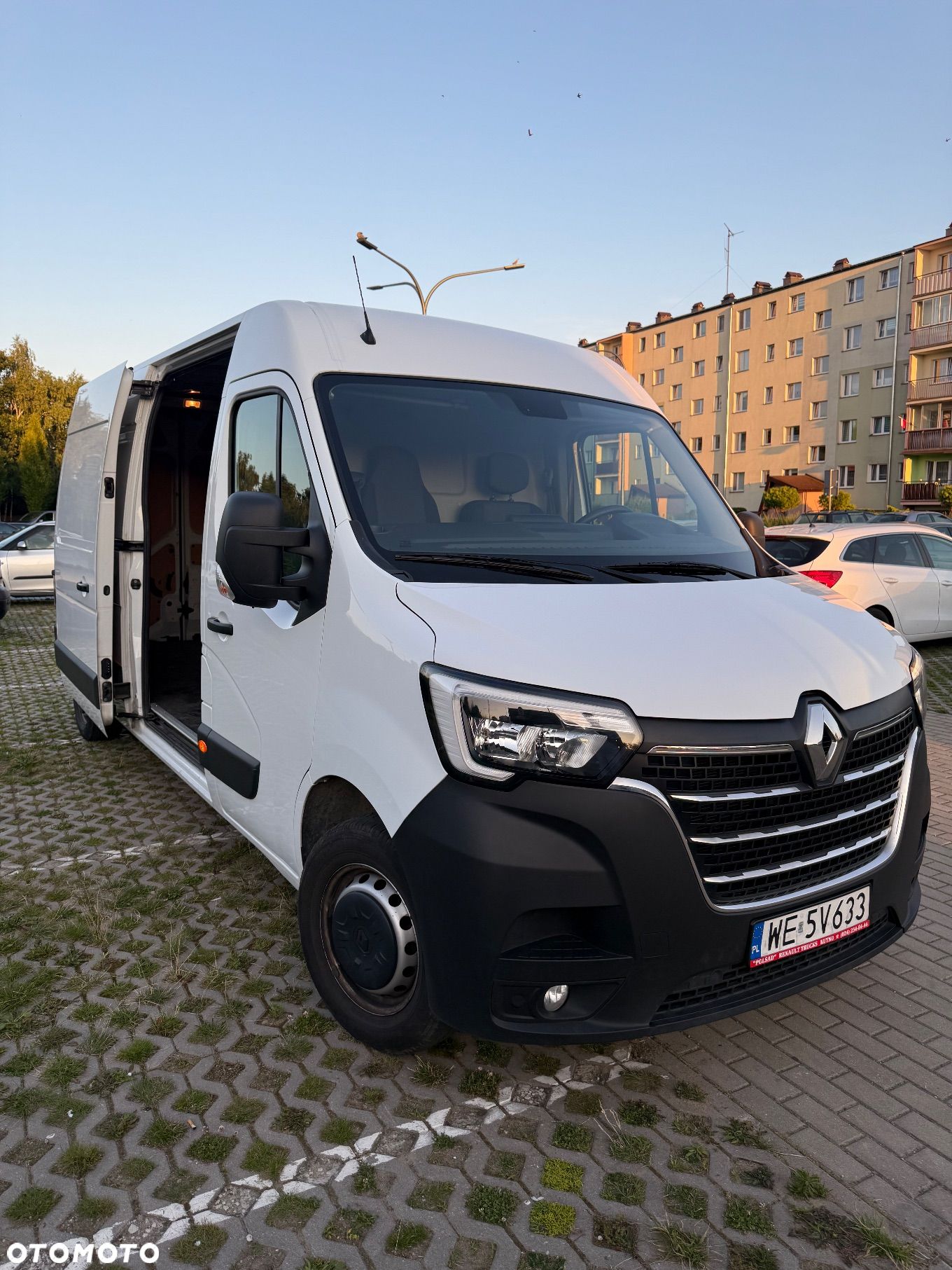 Renault Master - 1