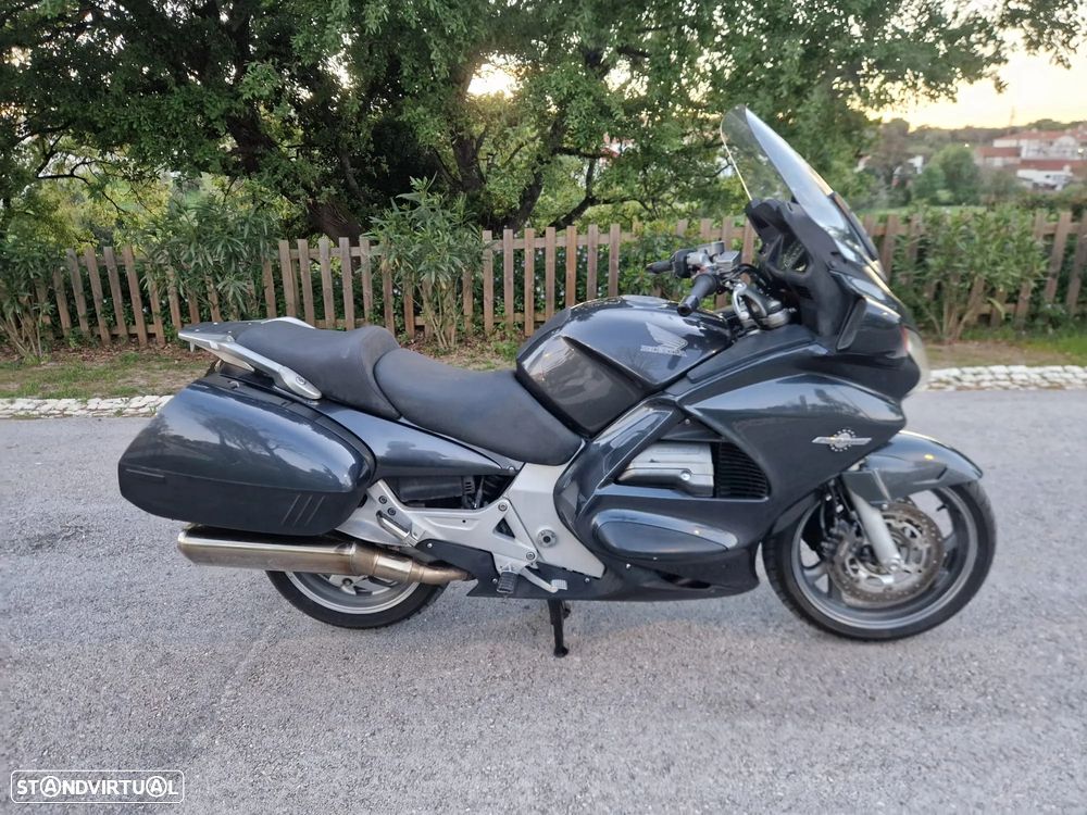 Honda Pan European 1300  Possível Financiamento - 2