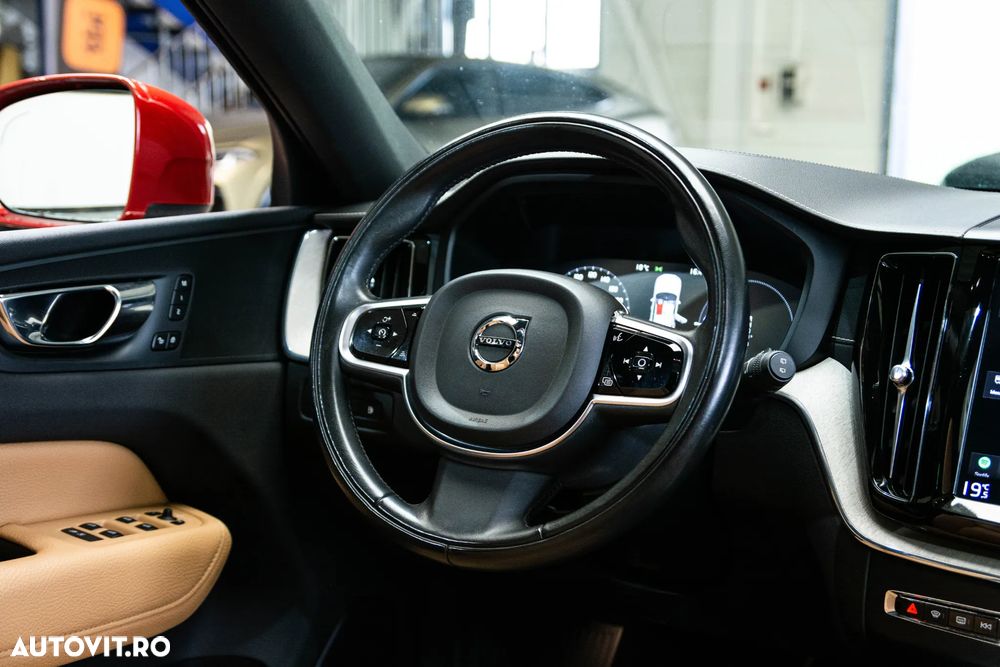 Volvo XC 60 T8 Twin Engine AWD Inscription - 34