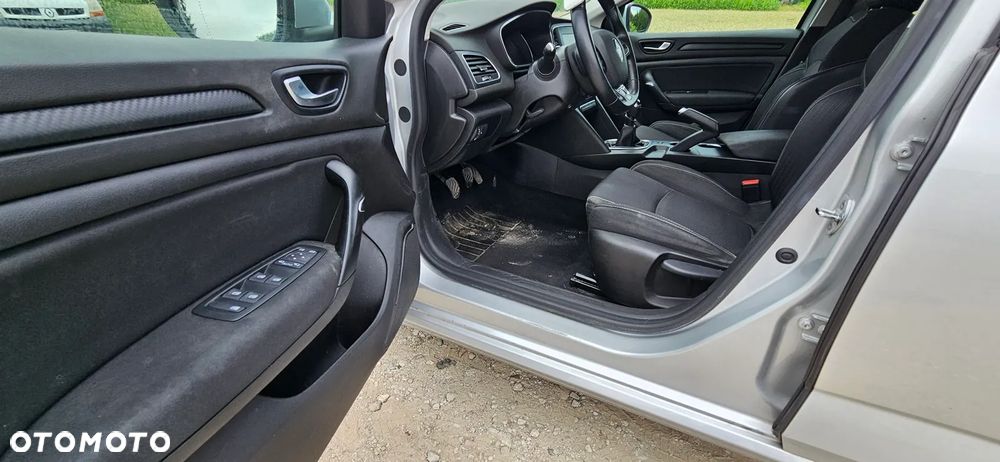 Renault Megane - 9