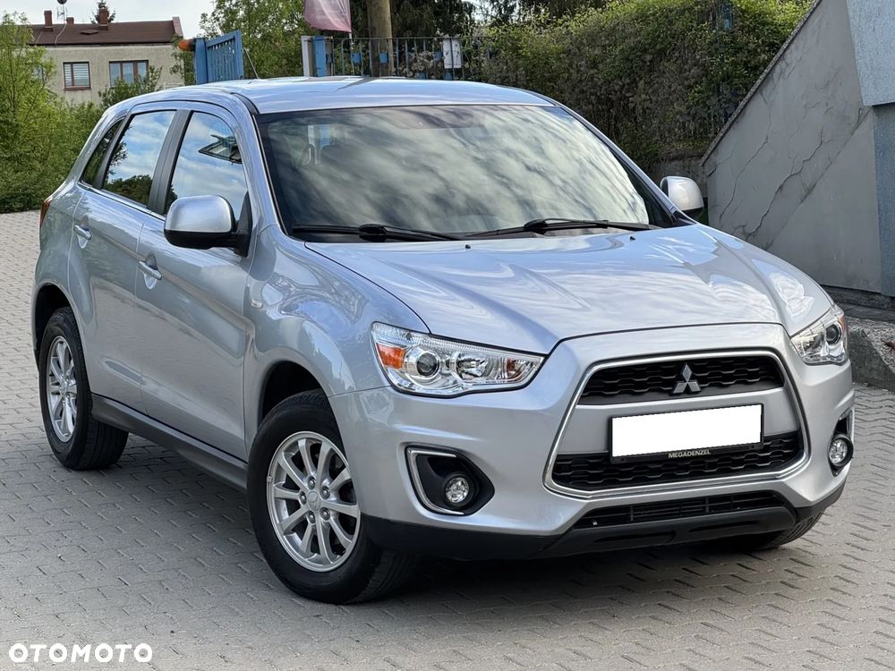 Mitsubishi ASX - 10