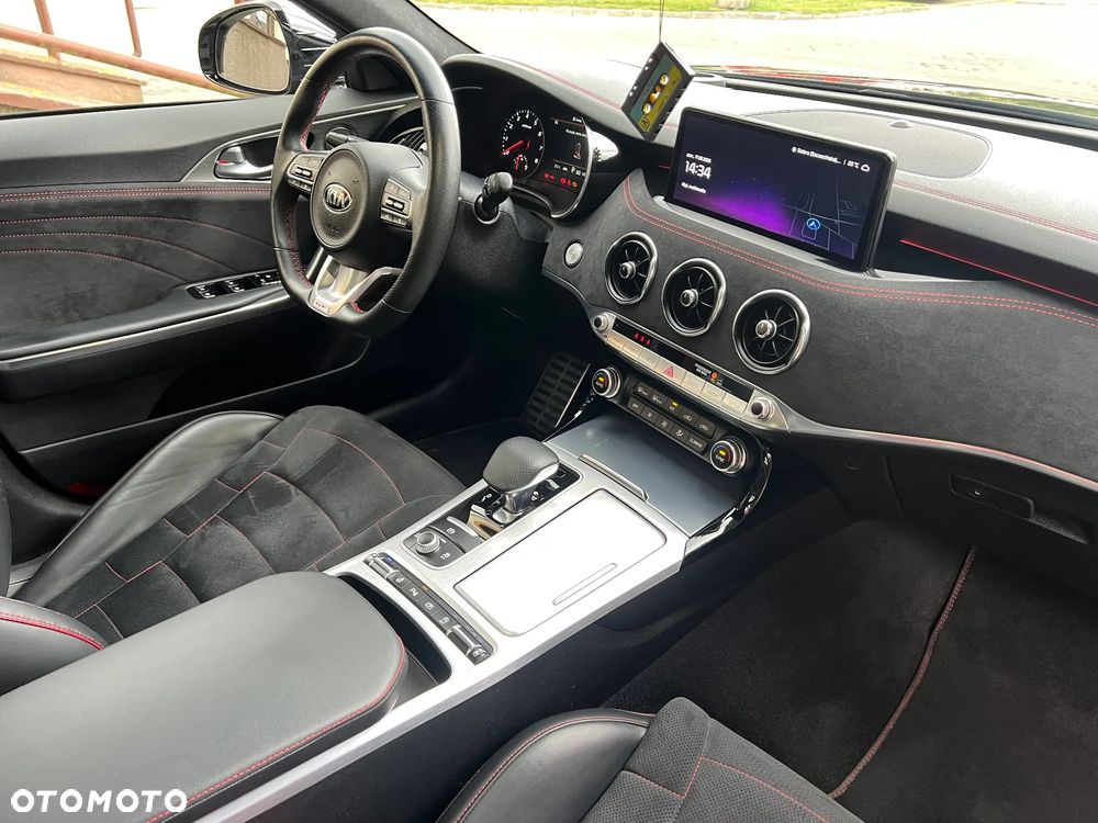 Kia Stinger 3.3 T-GDI V6 GT Prestige Line AWD - 11