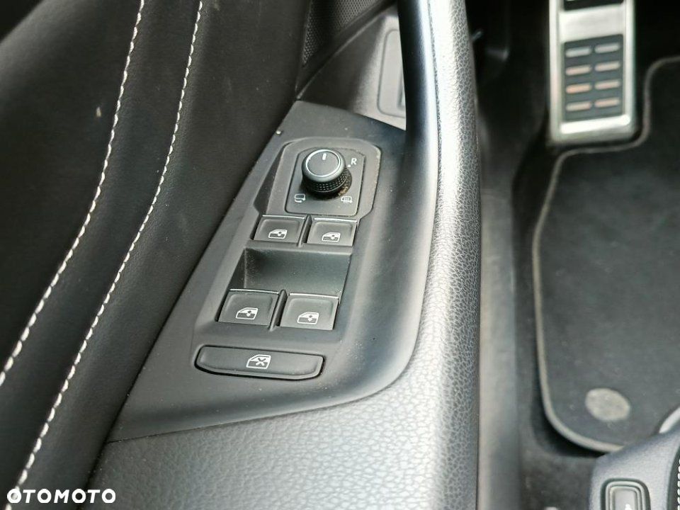 Volkswagen Passat - 15