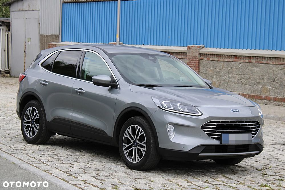Ford Kuga 2.0 EcoBlue 4x4 TITANIUM - 3