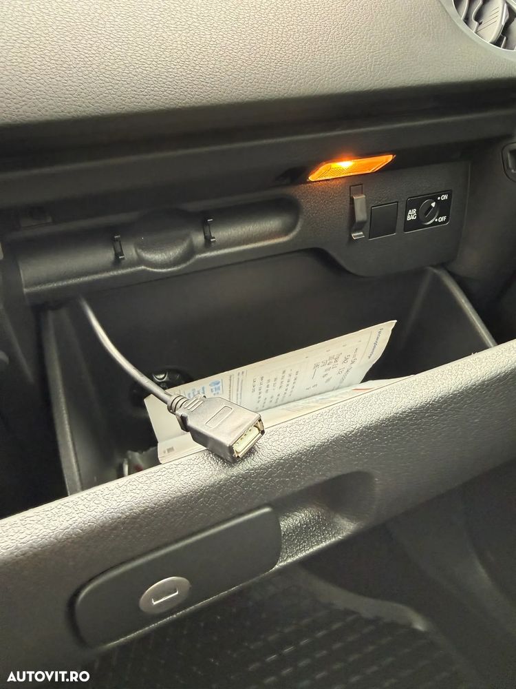 Volkswagen Tiguan 2.0 TDI DPF 4Motion BlueMotion Technology Track & Style - 32