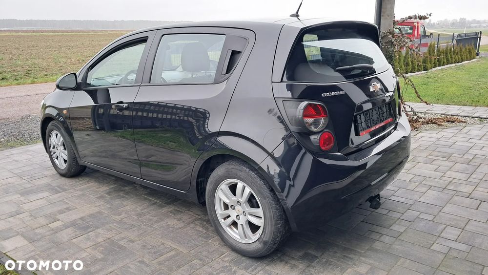 Chevrolet Aveo 1.2 16V Base+ - 9