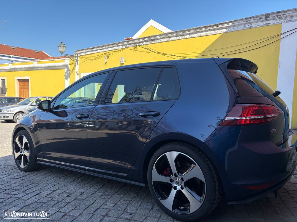VW Golf GTI Performance BlueMotion DSG - 5
