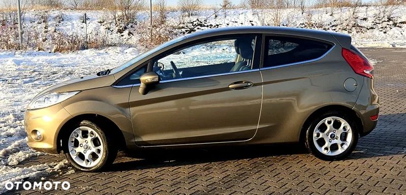 Ford Fiesta 1.4 Titanium - 12