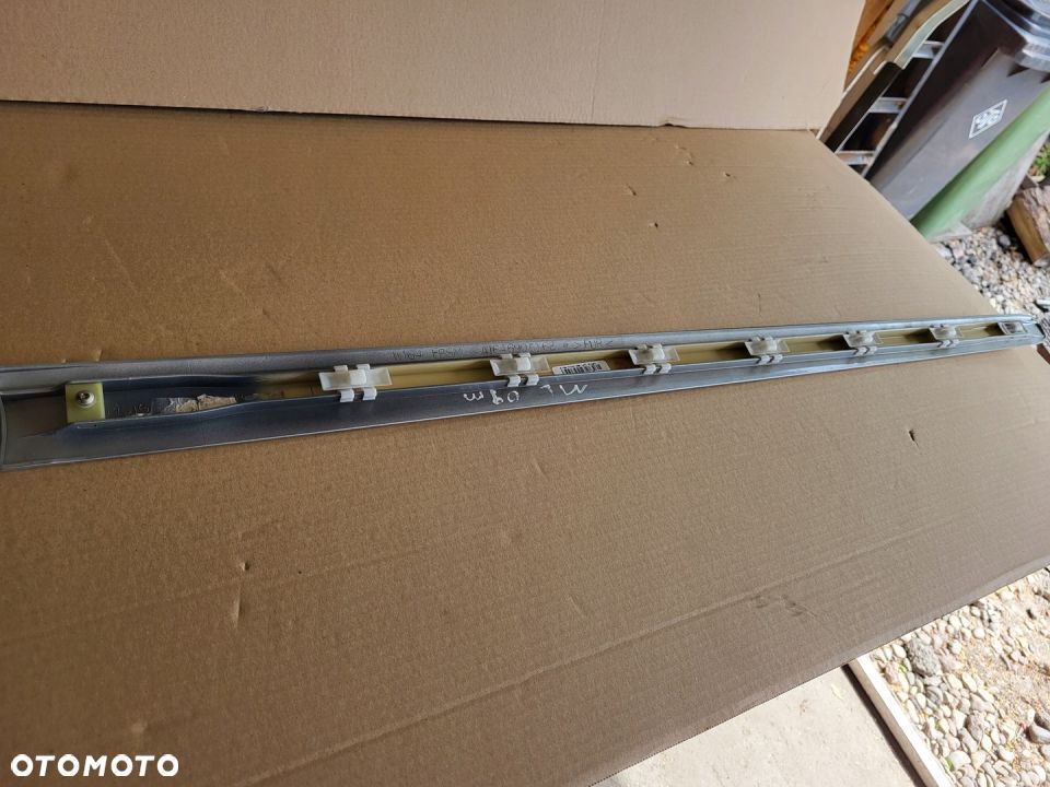 LISTWA DRZWI LEWY PRZÓD MERCEDES W164 A1646905162 - 4