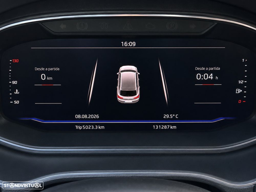 SEAT Leon 2.0 TSI S&S DSG Cupra 300 — fotografia 11