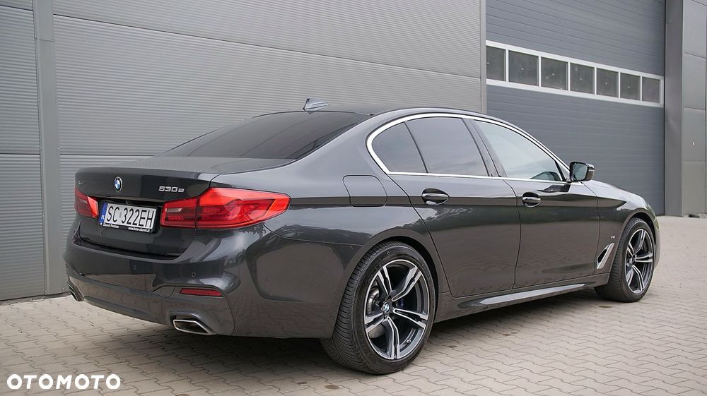 BMW Seria 5 530e iPerformance Sport - 6
