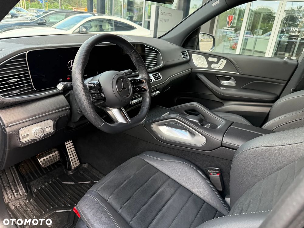 Mercedes-Benz GLE - 11