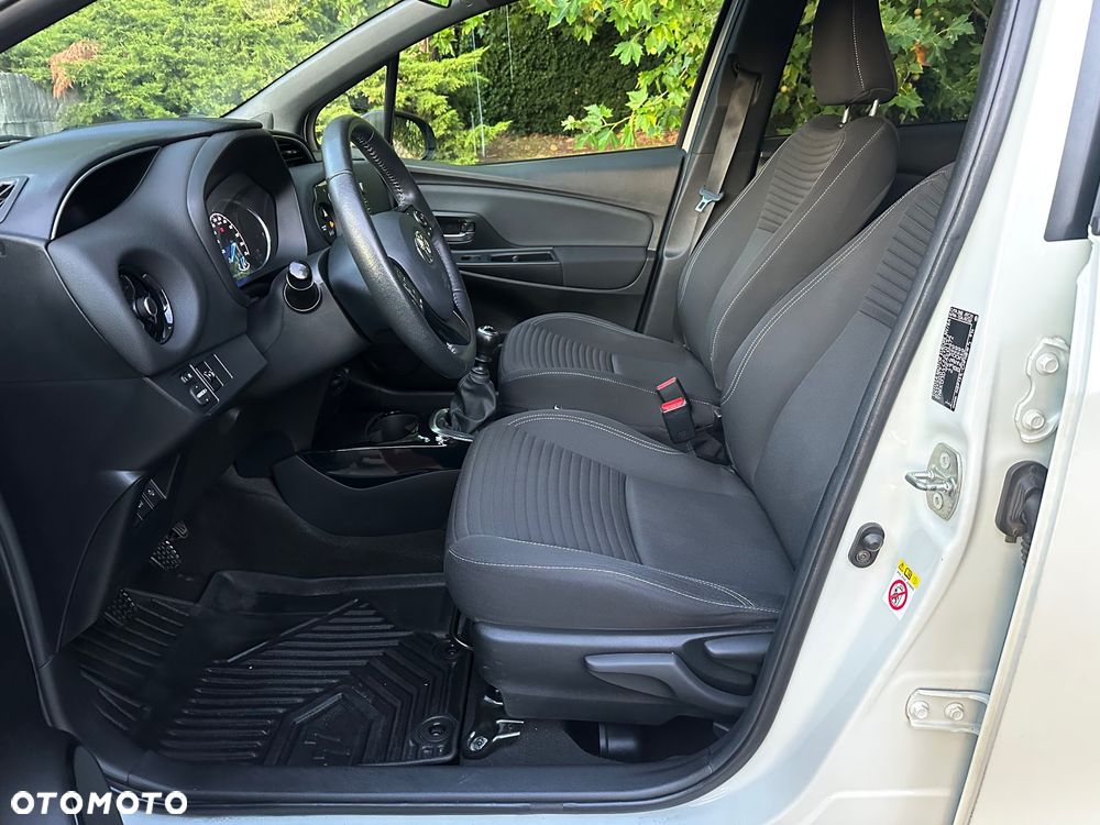 Toyota Yaris 1.5 Selection - 19