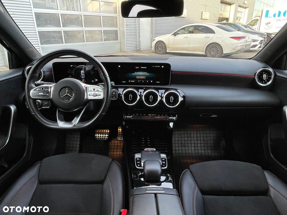 Mercedes-Benz Klasa A 180 d 7G-DCT AMG Line - 10