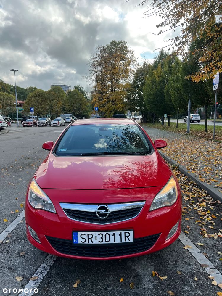 Opel Astra 1.4 T Cosmo - 9