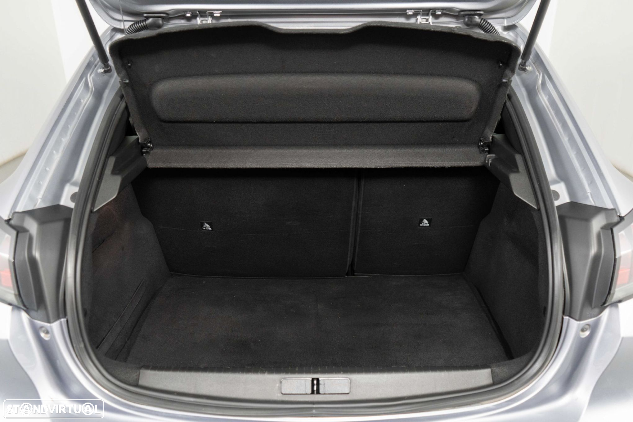 Peugeot 208 1.2 PureTech Active Pack - 12