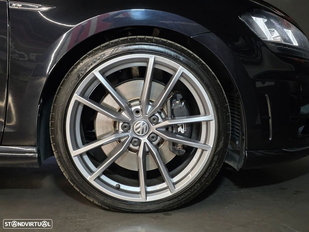 VW Golf 2.0 TSI R DSG - 44